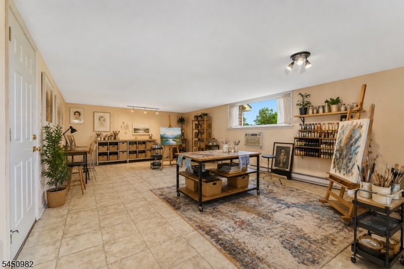80 Deer Hill Rd