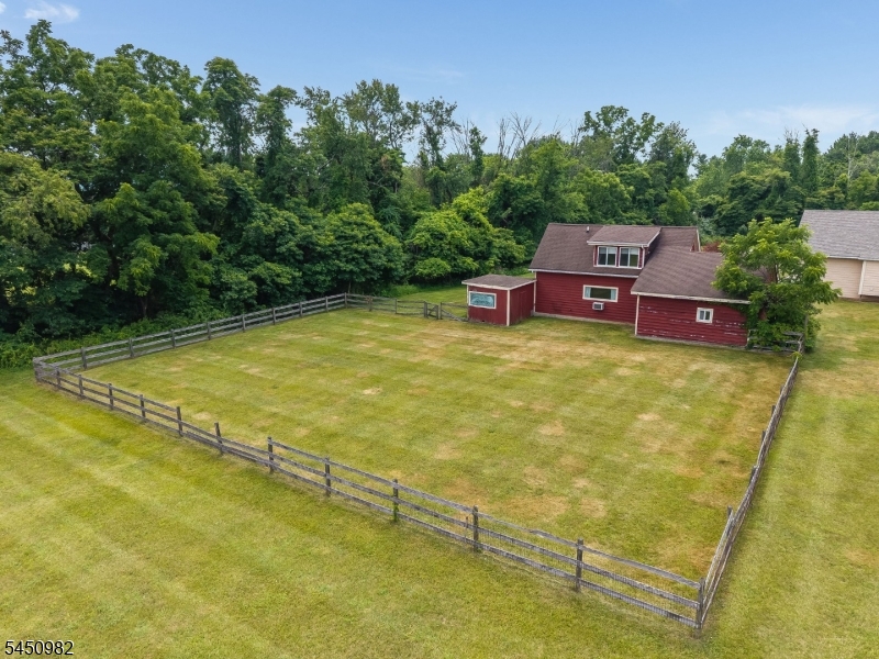 80 Deer Hill Rd