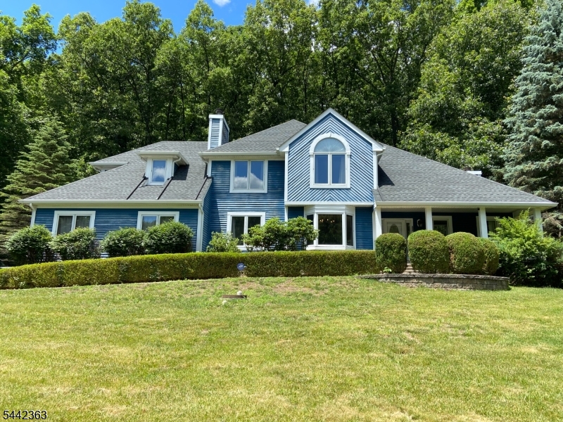 39 Radcliffe Dr
