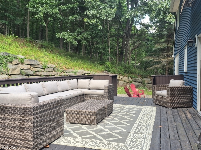 39 Radcliffe Dr