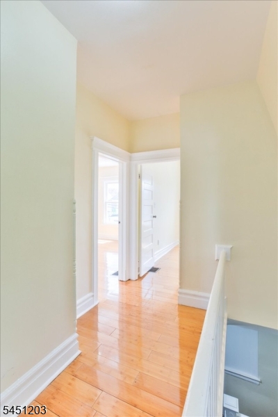 31 Voorhees St