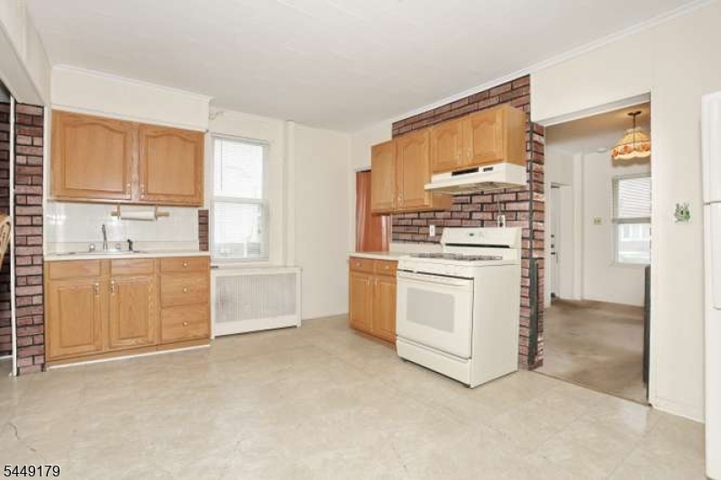 23 Providence Ave