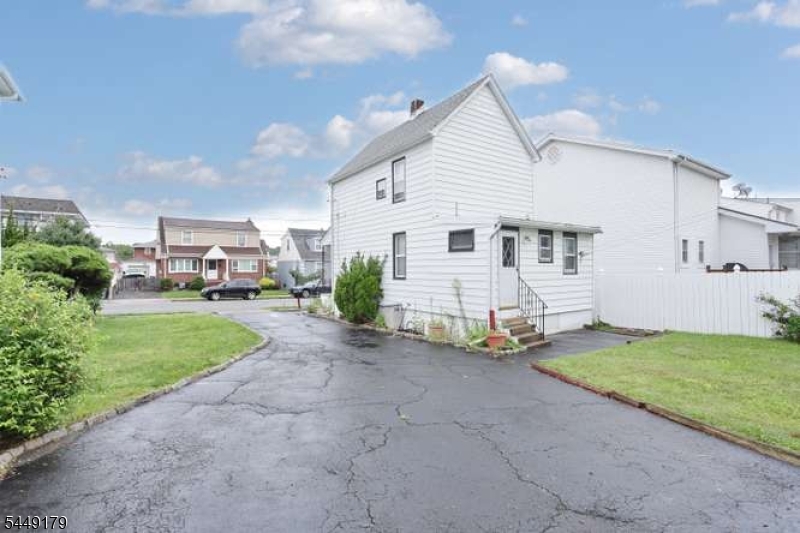 23 Providence Ave