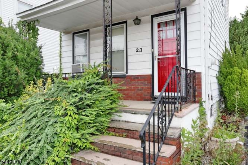 23 Providence Ave