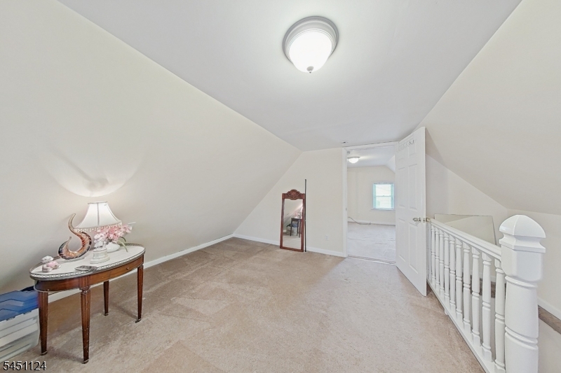 402 Davis Ave