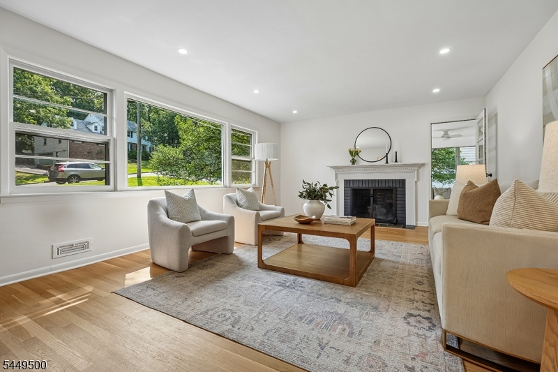 50 STONERIDGE ROAD