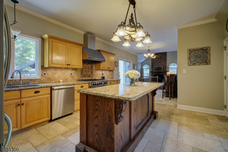 16 Ramshorn Rd