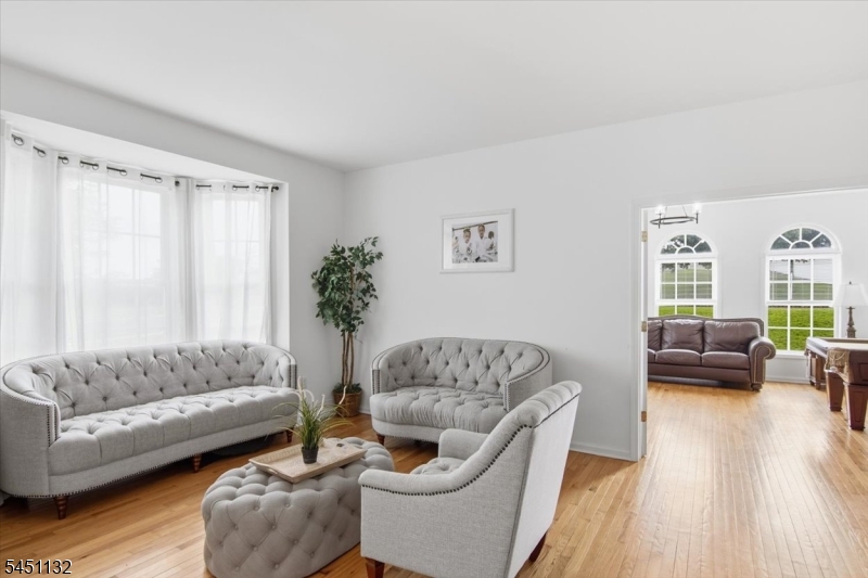 1 Cedar Ct