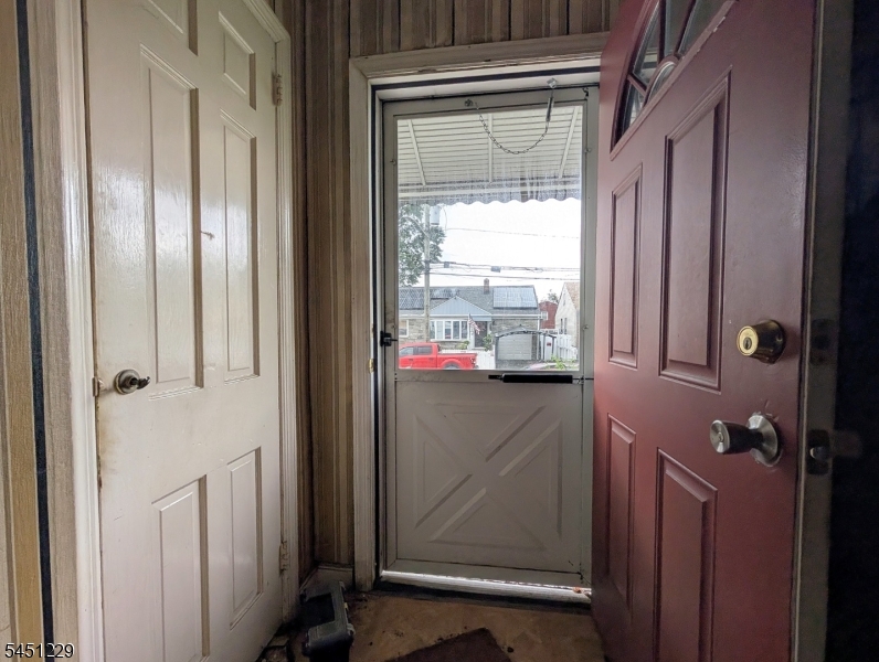 334 Schley St