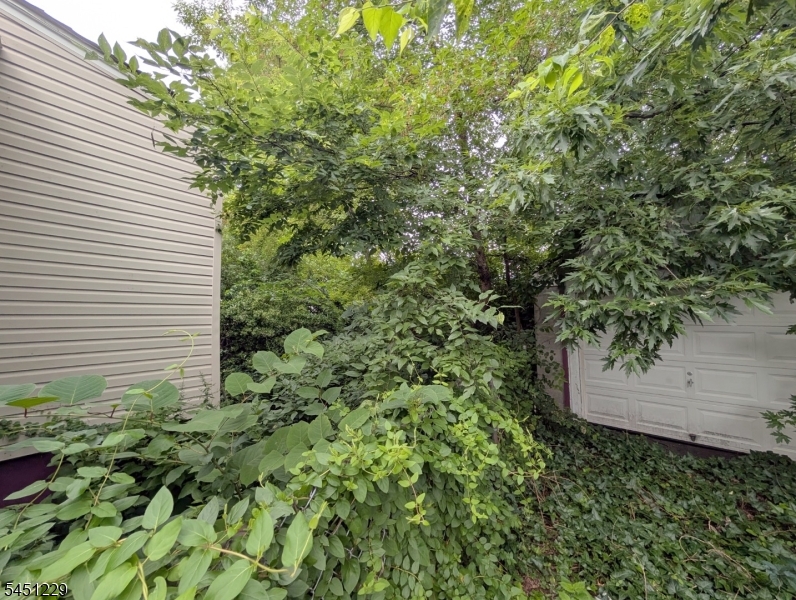 334 Schley St