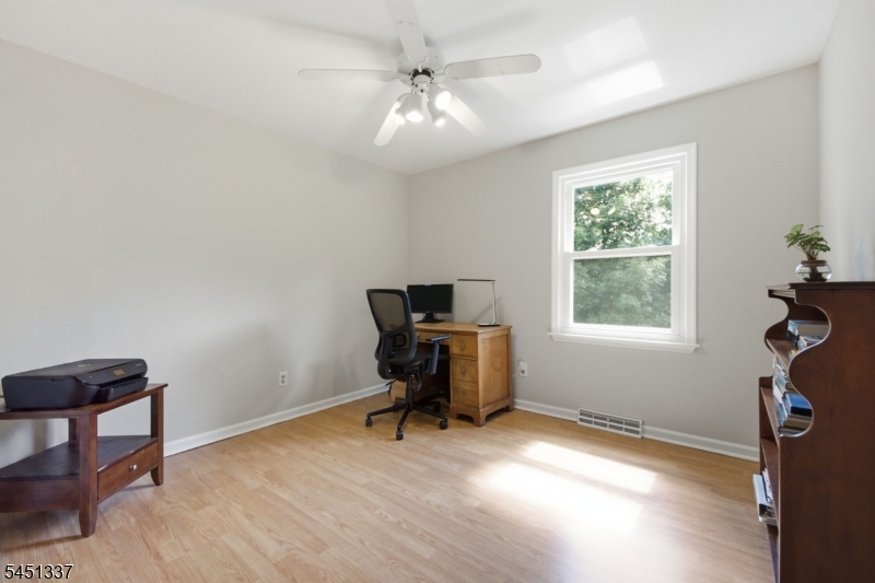 3 Brown Ct