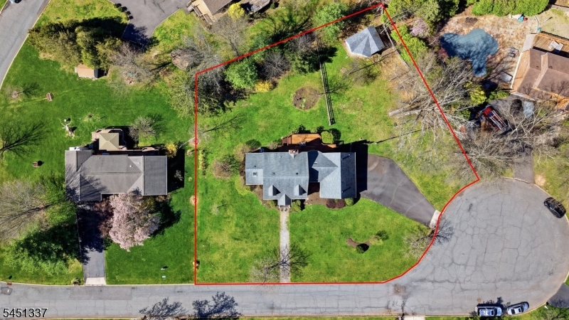 3 Brown Ct
