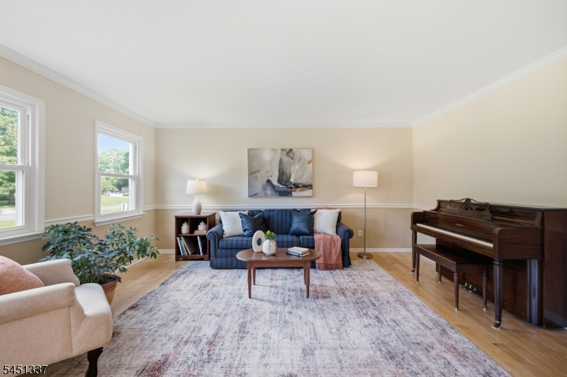 3 Brown Ct
