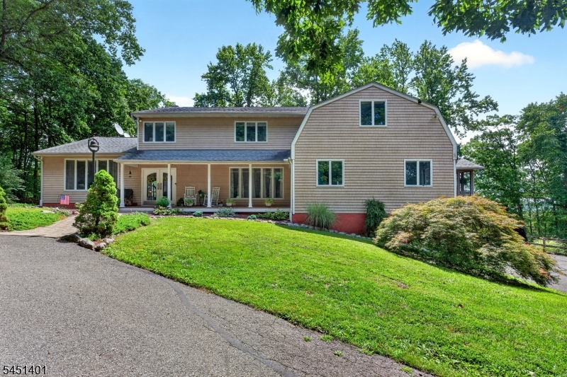 5 Beechwood Lane