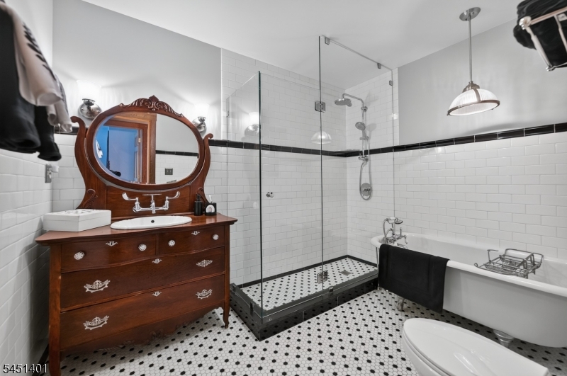 5 Beechwood Lane