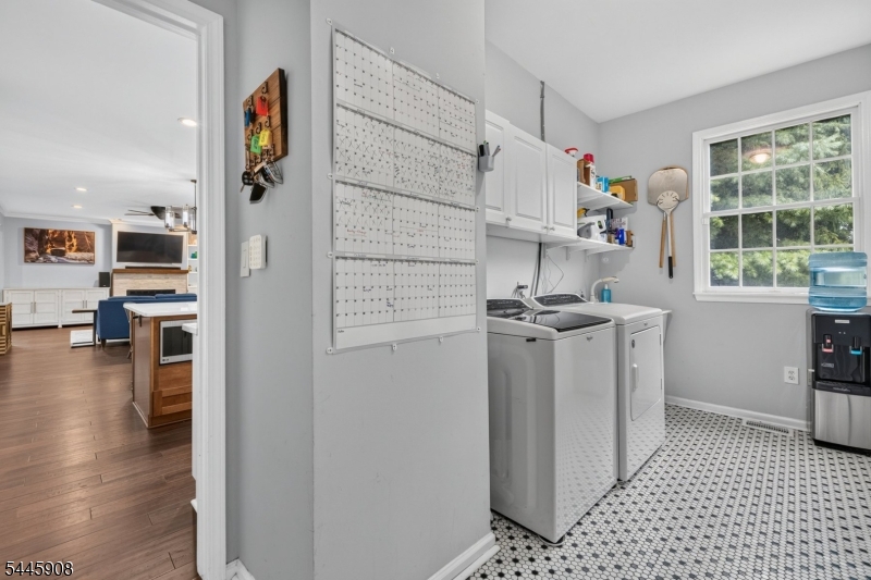 53 Highwood Rd