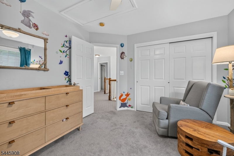 53 Highwood Rd