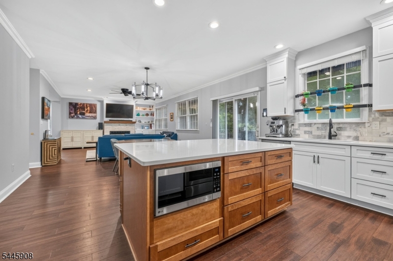 53 Highwood Rd