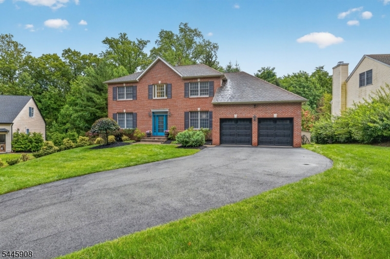 53 Highwood Rd