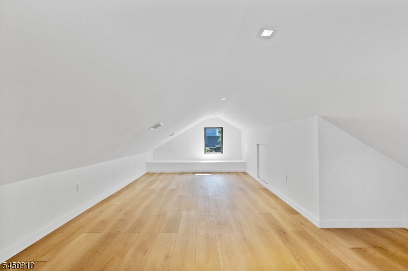 226 Haworth Ave
