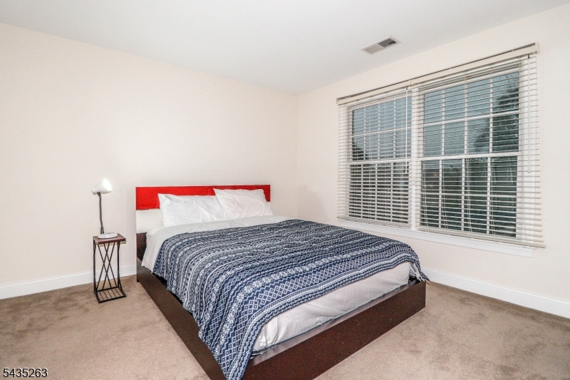 2 Brenner Ct