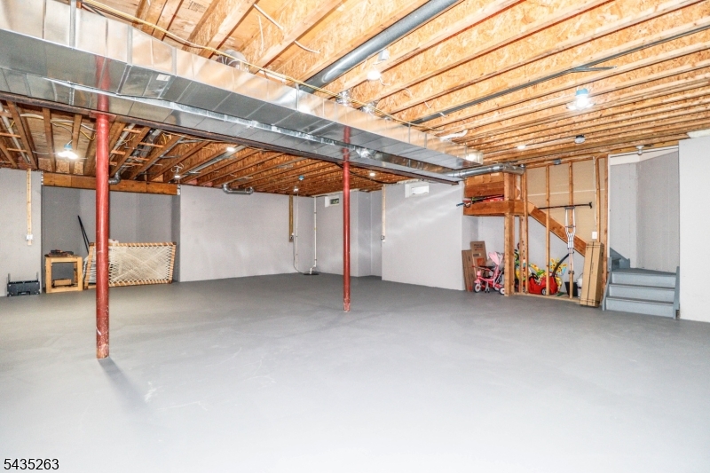 2 Brenner Ct