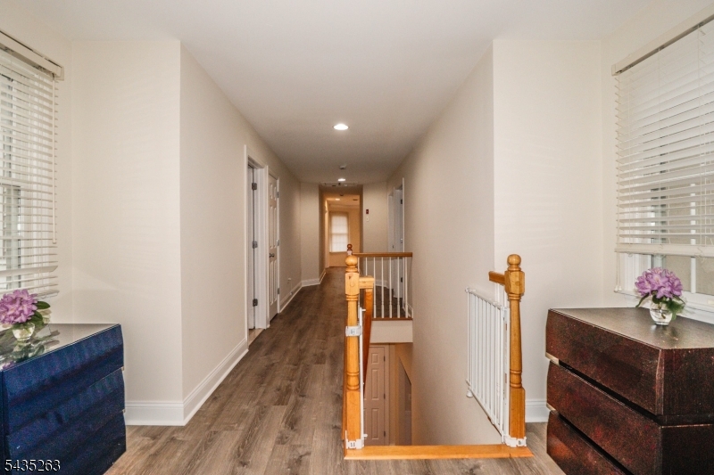 2 Brenner Ct