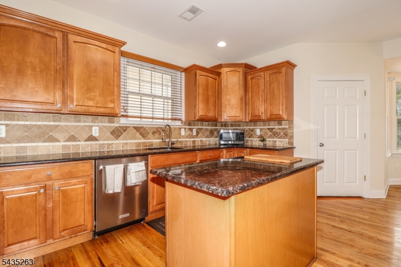 2 Brenner Ct