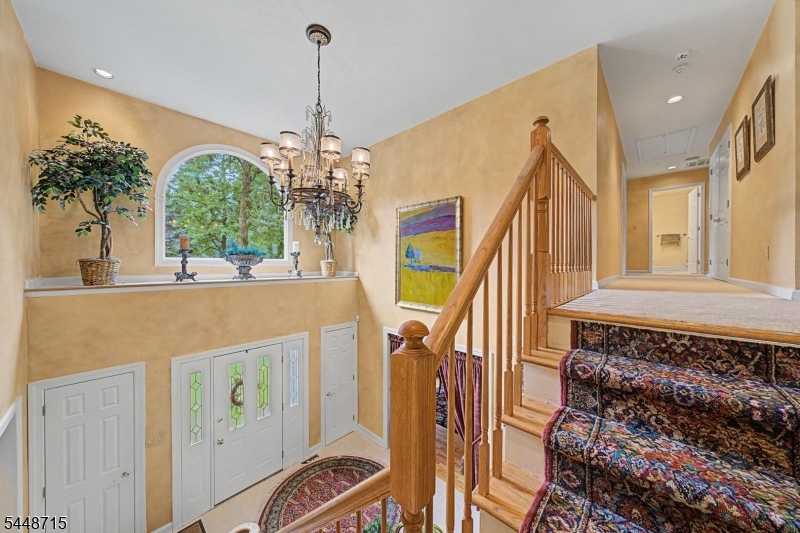 7 Melissa Dr
