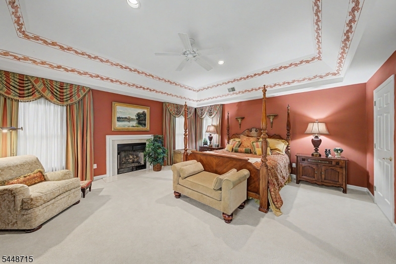 7 Melissa Dr