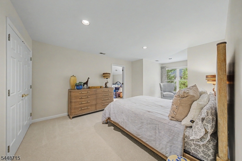 7 Melissa Dr