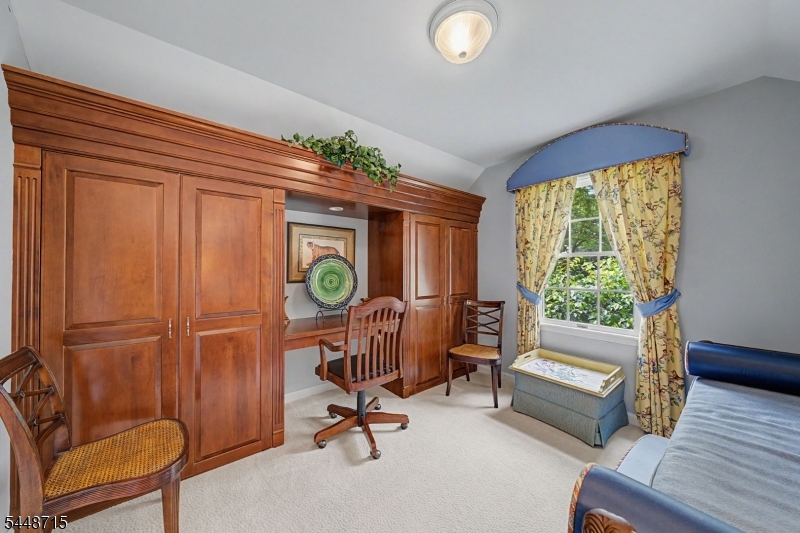 7 Melissa Dr