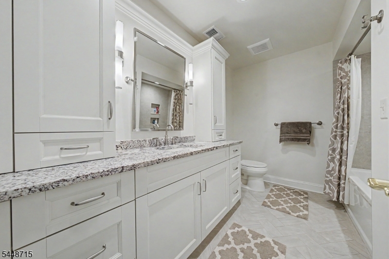 7 Melissa Dr