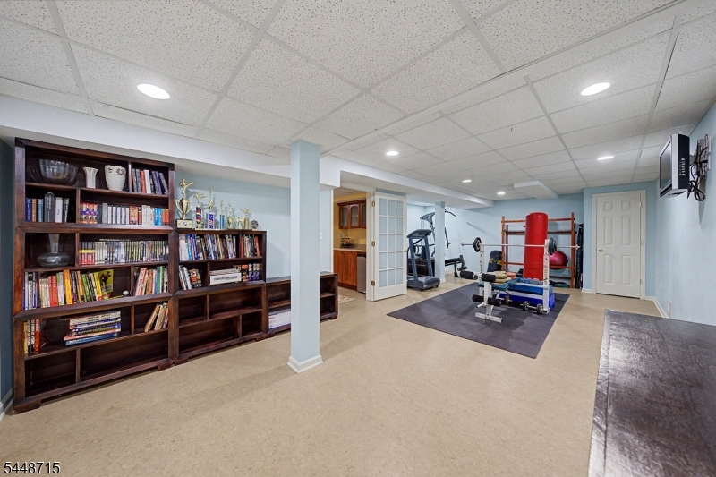 7 Melissa Dr