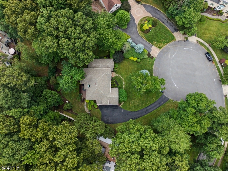 7 Melissa Dr