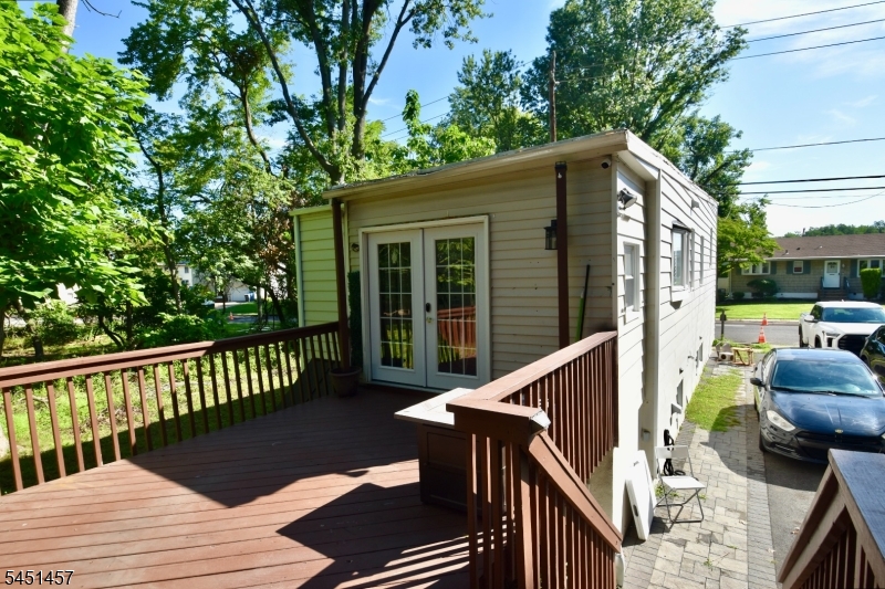 338 Delmore Ave