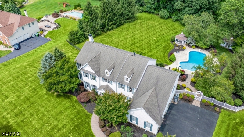 4 Middlesworth Farm Rd