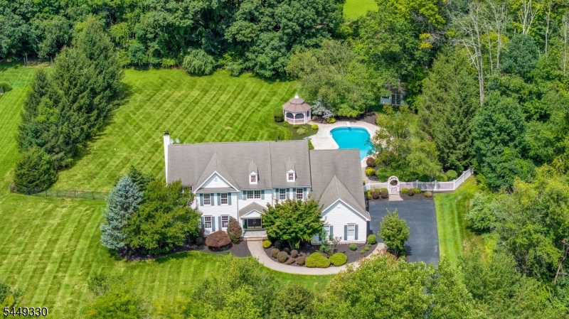 4 Middlesworth Farm Rd