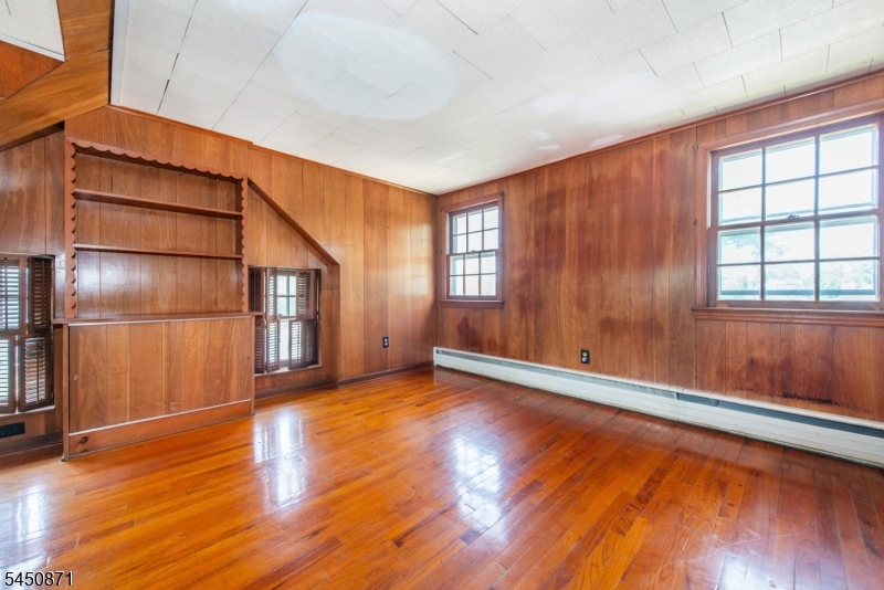 135 W Colfax Ave