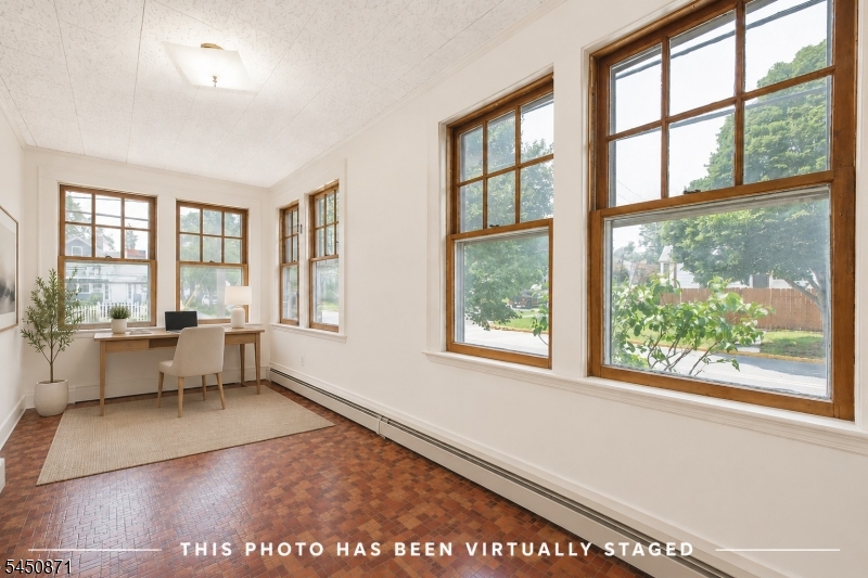135 W Colfax Ave