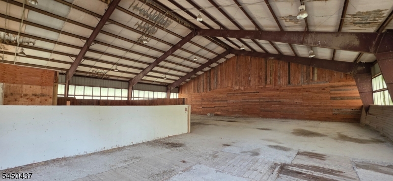 610 Jackson Valley Rd