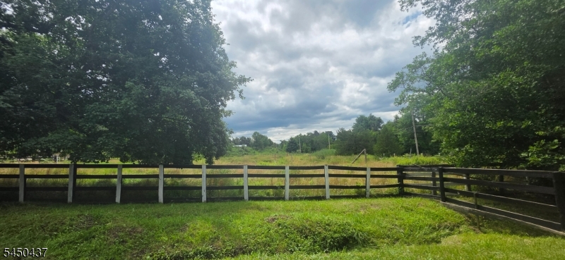 610 Jackson Valley Rd