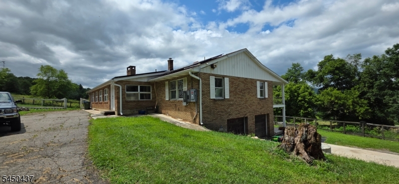 610 Jackson Valley Rd
