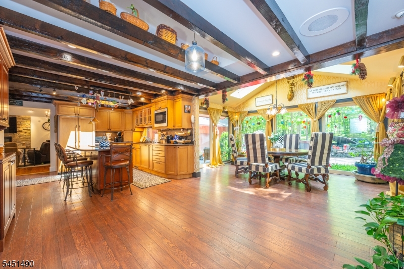 111 Ballantine Rd