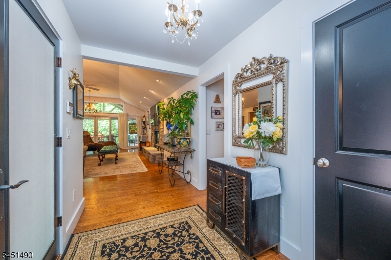 111 Ballantine Rd