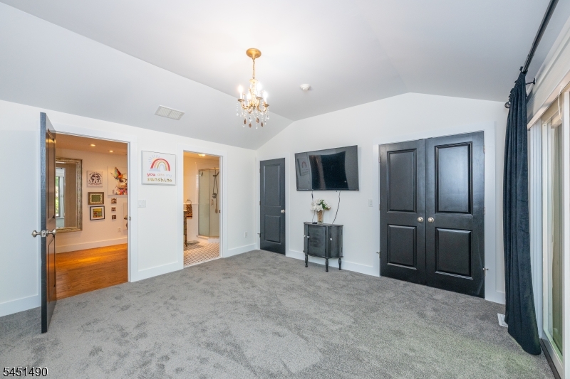 111 Ballantine Rd