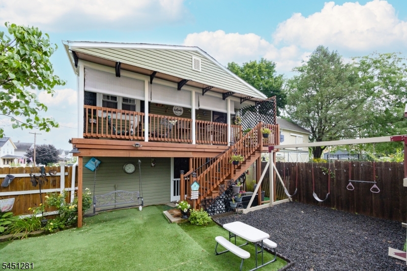21 N Lincoln Ave