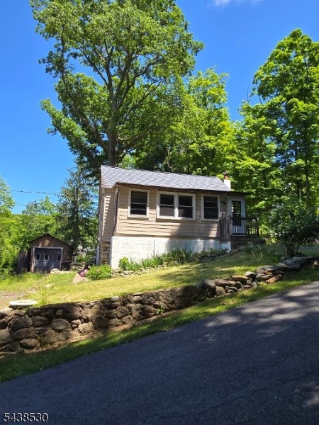 3 Carolina Ave