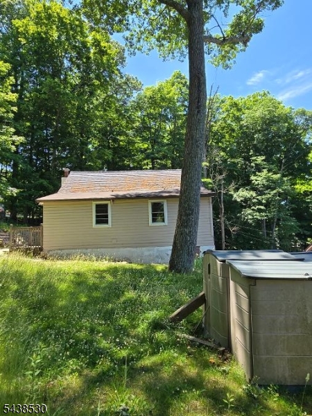 3 Carolina Ave