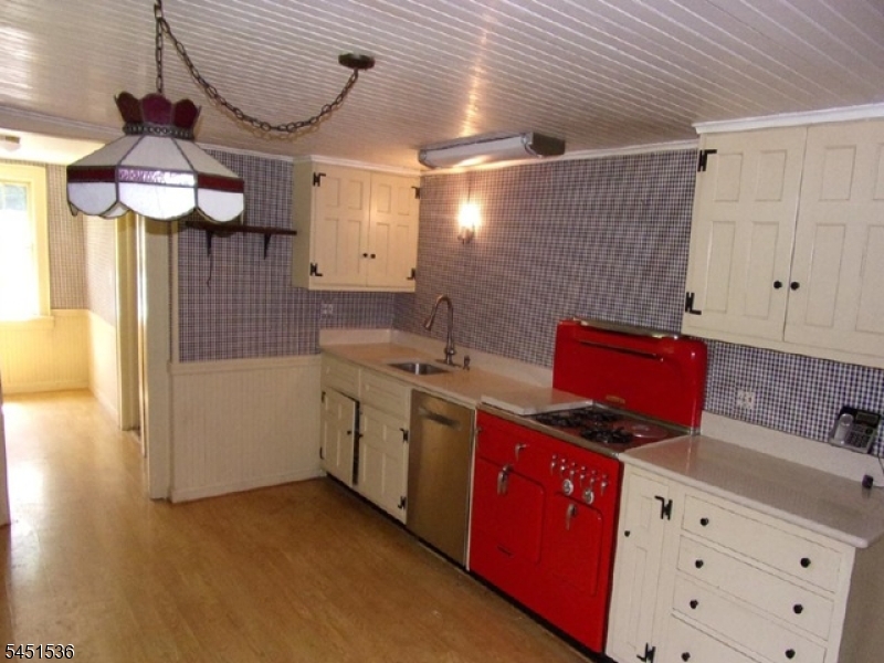 56 Orton Rd